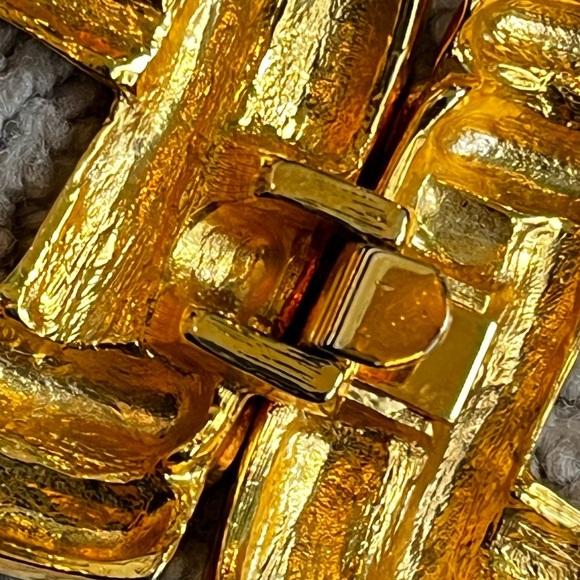 Vintage 90s Doreen Ryan Belt Buckle 2-Piece Gold Tone Squares signed 1.5”x1.75” - Picture 4 of 7